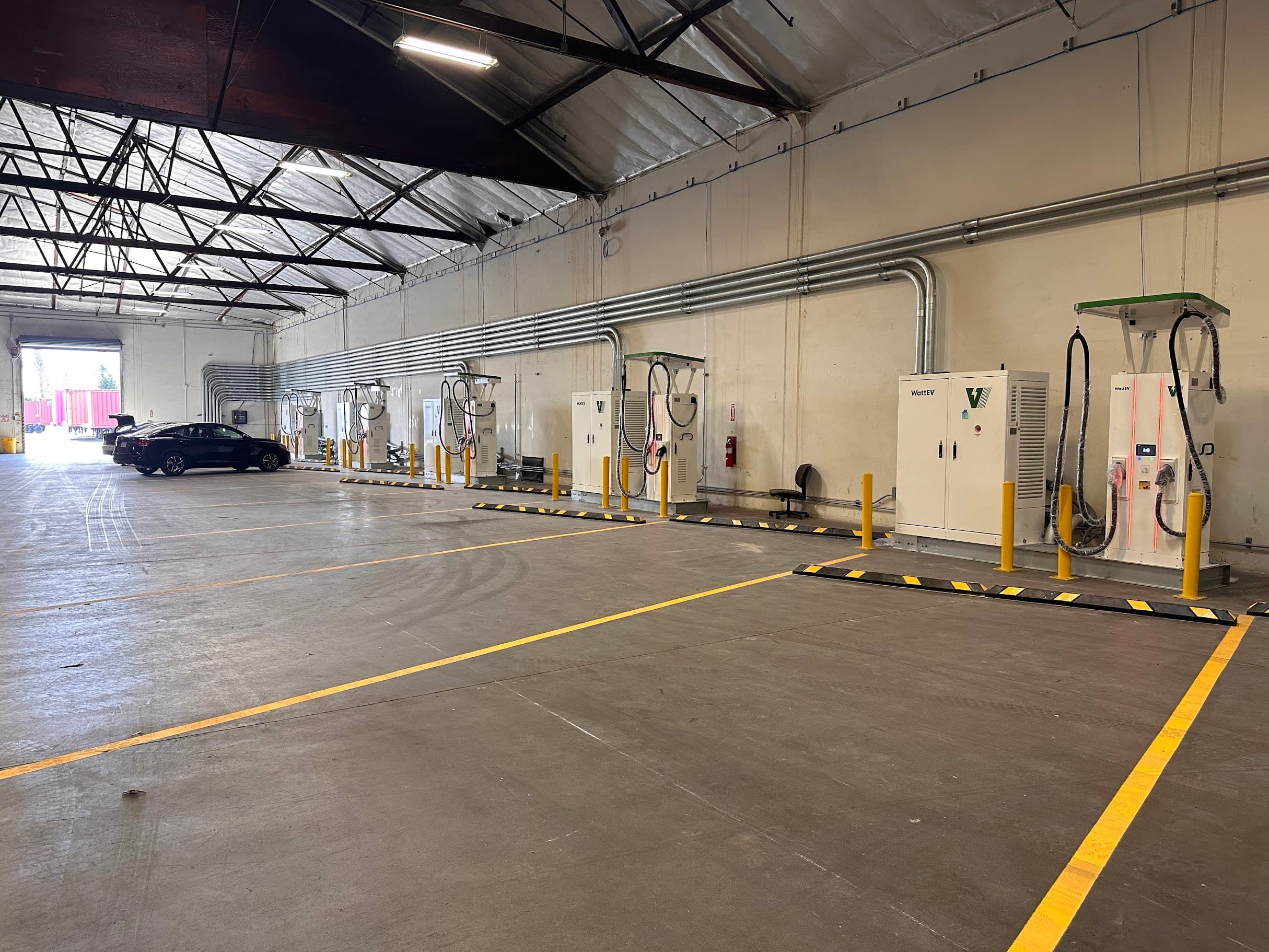 WattEV charging depot in Gardena